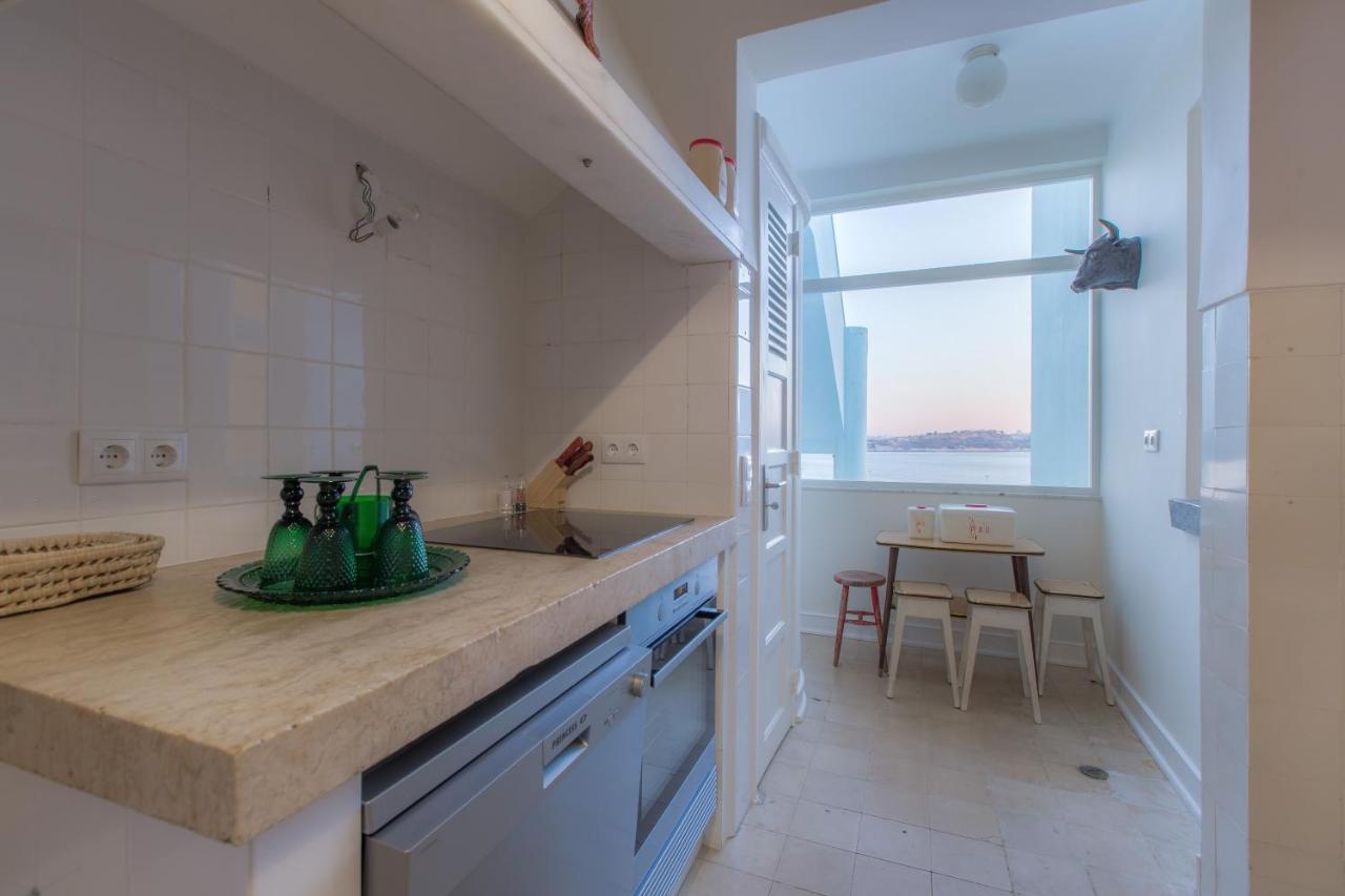 Cabral 5 Stars View Apartment ลิสบอน ภายนอก รูปภาพ