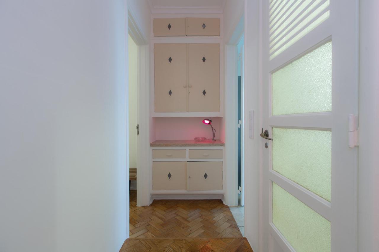 Cabral 5 Stars View Apartment ลิสบอน ภายนอก รูปภาพ
