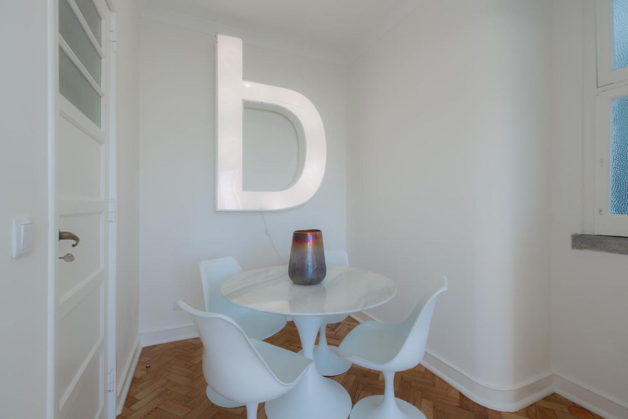 Cabral 5 Stars View Apartment ลิสบอน ภายนอก รูปภาพ